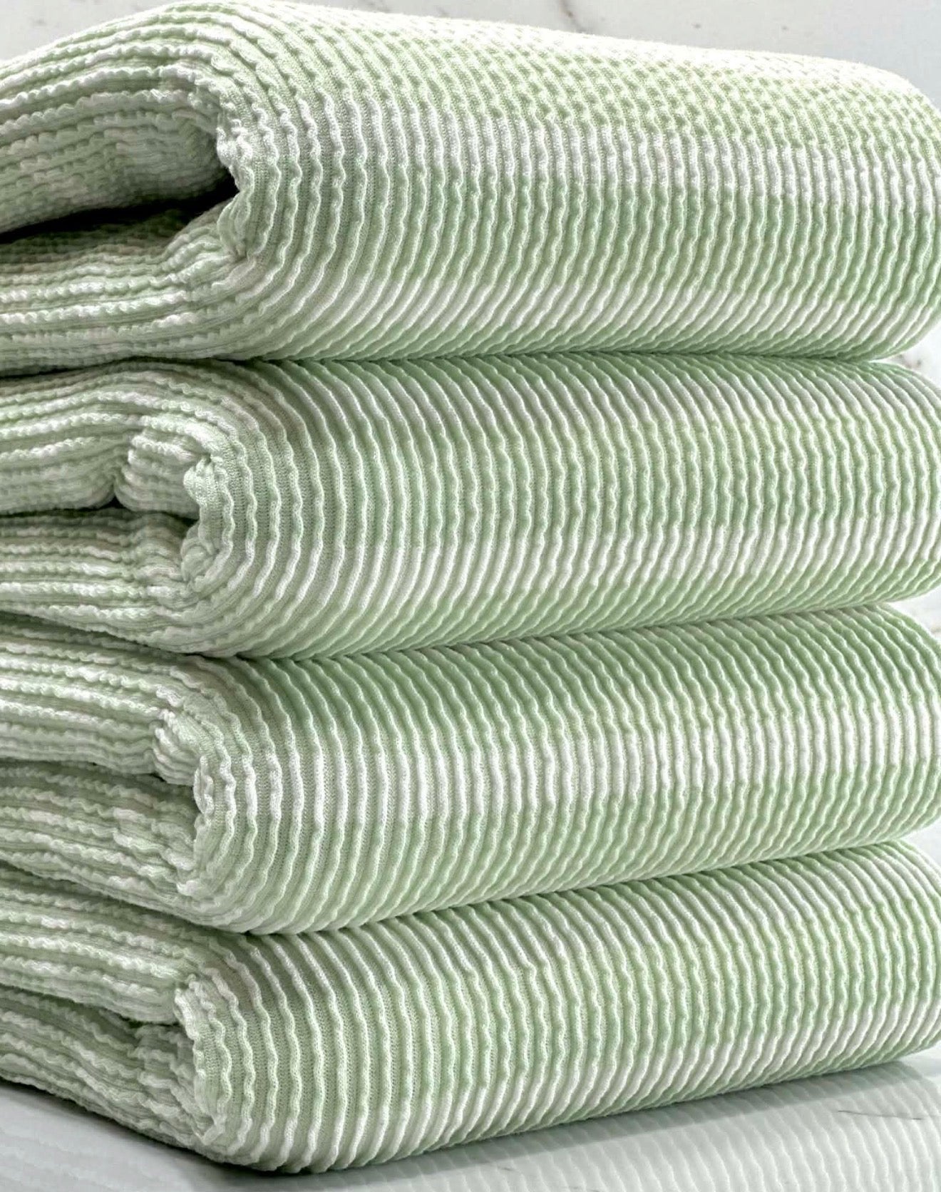 Green stripe