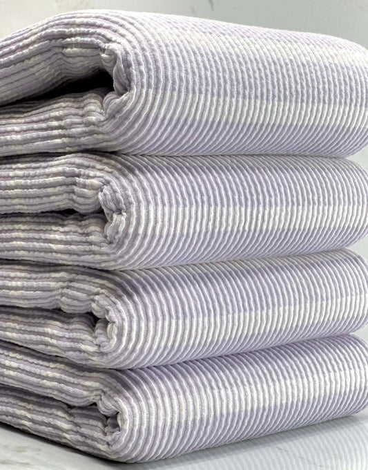 Light purple stripe wave