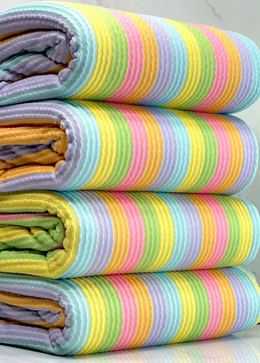 Pastel stripes wave
